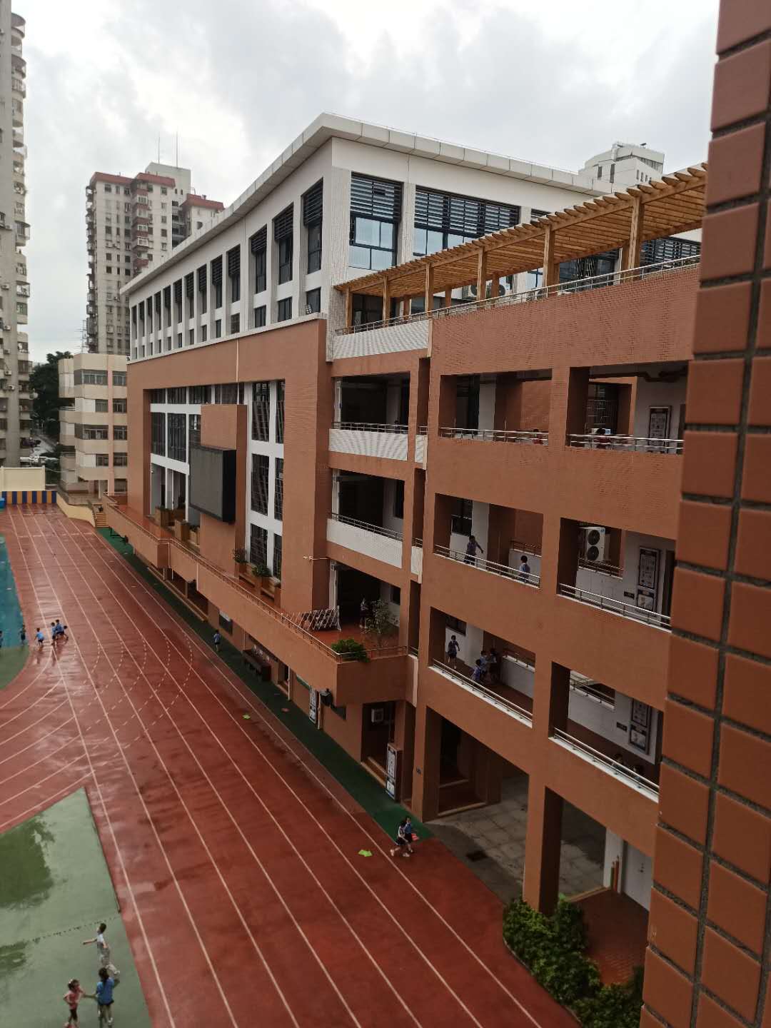 center_image