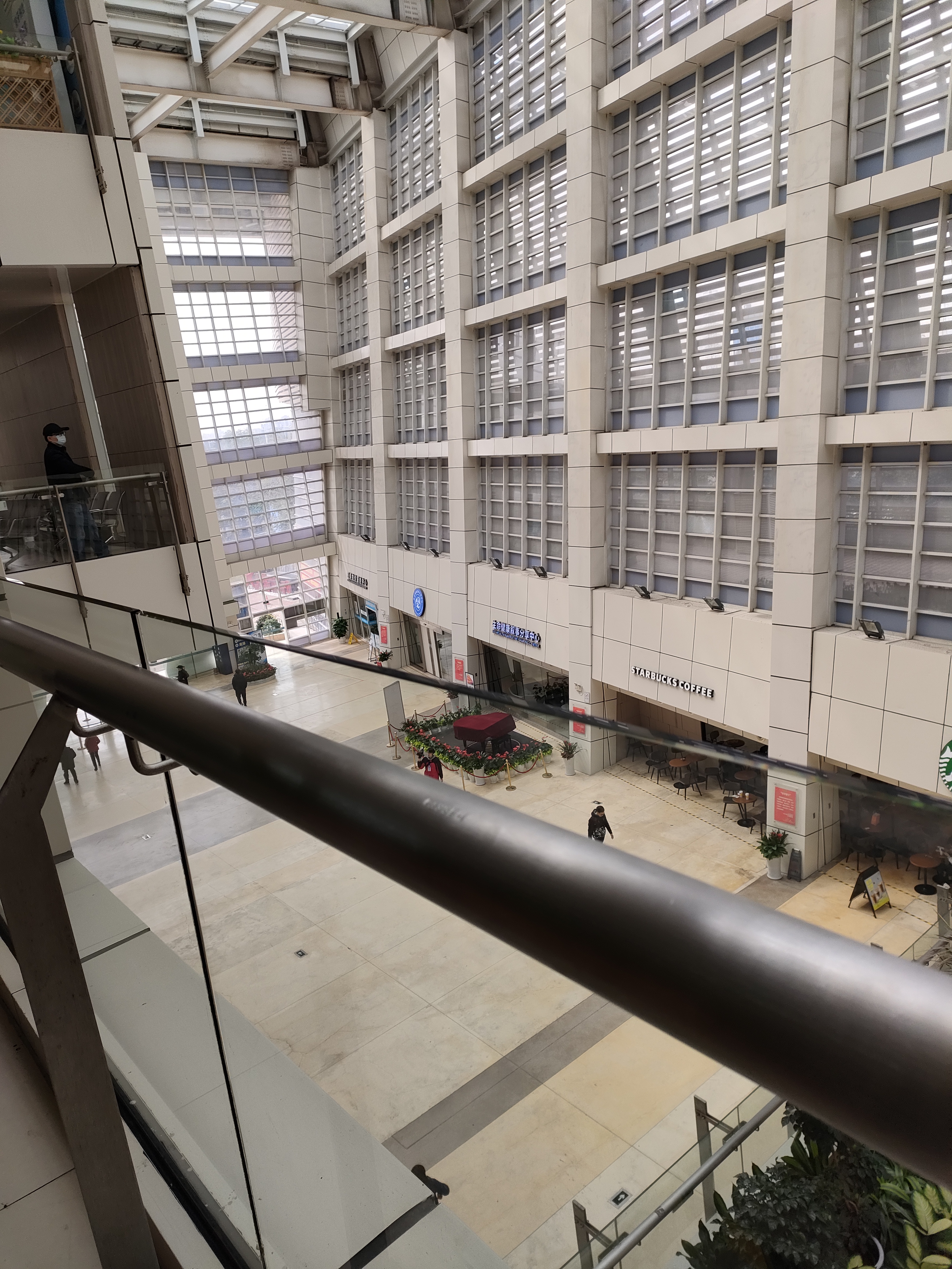 center_image