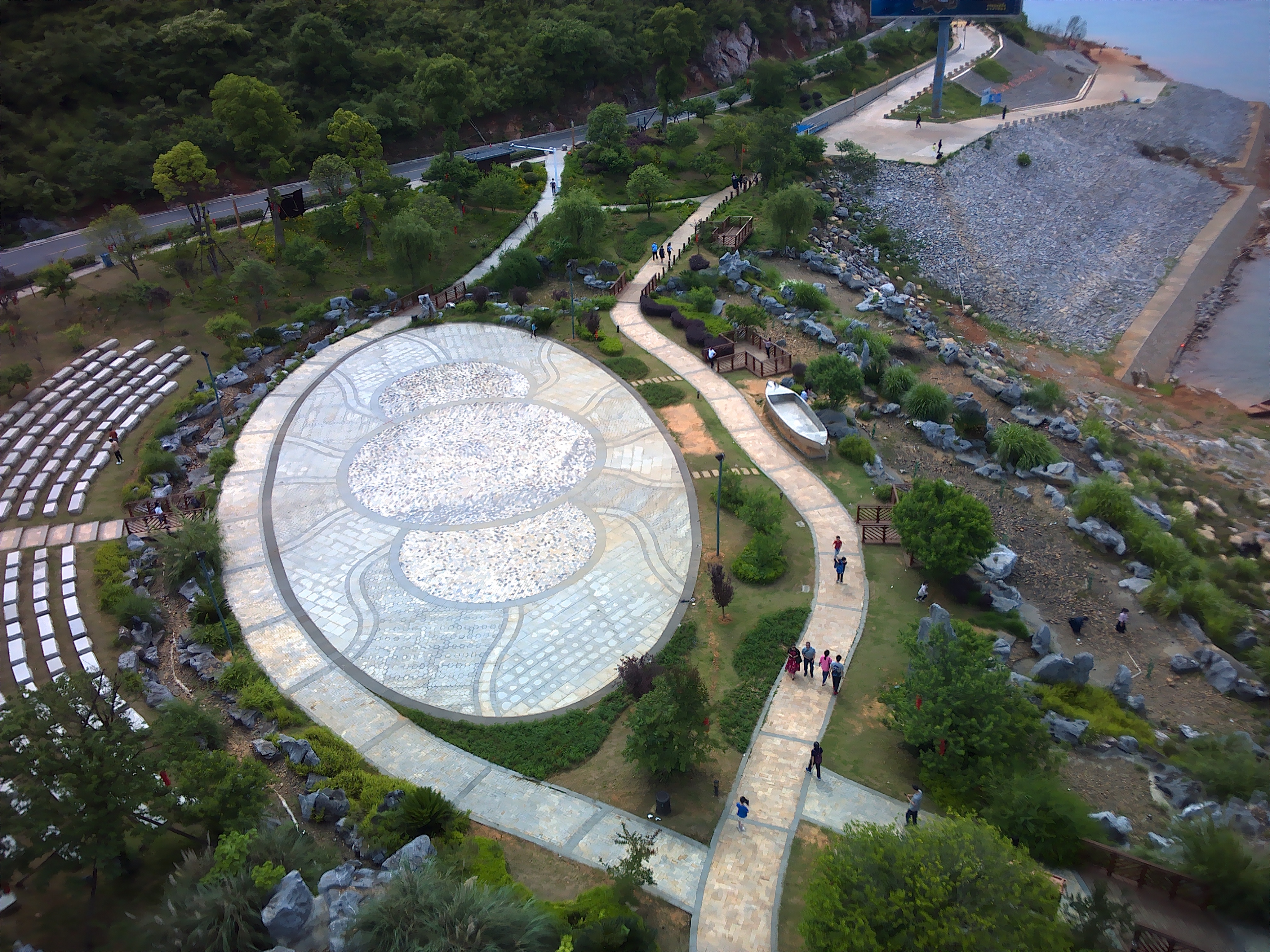 center_image
