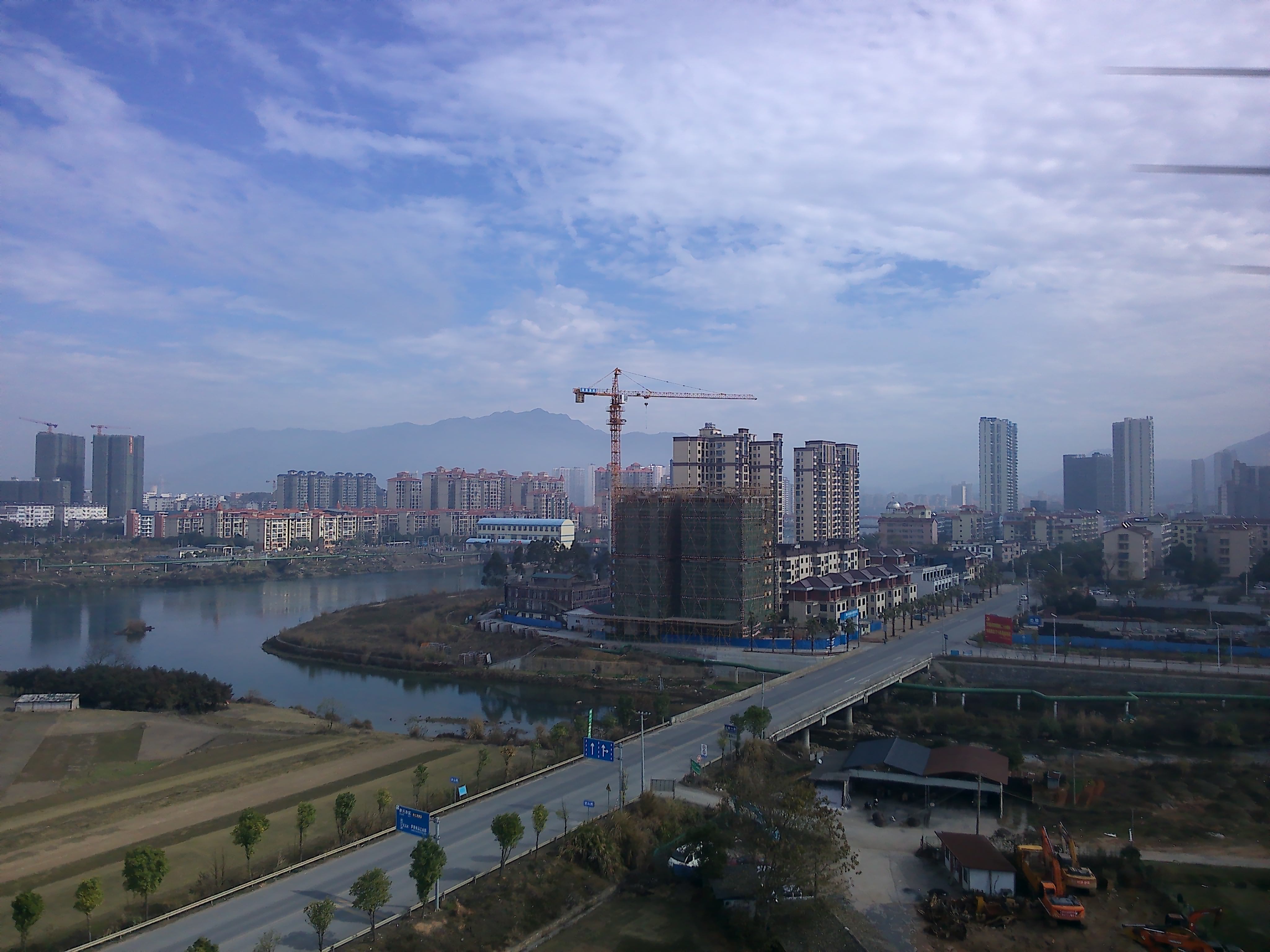 center_image