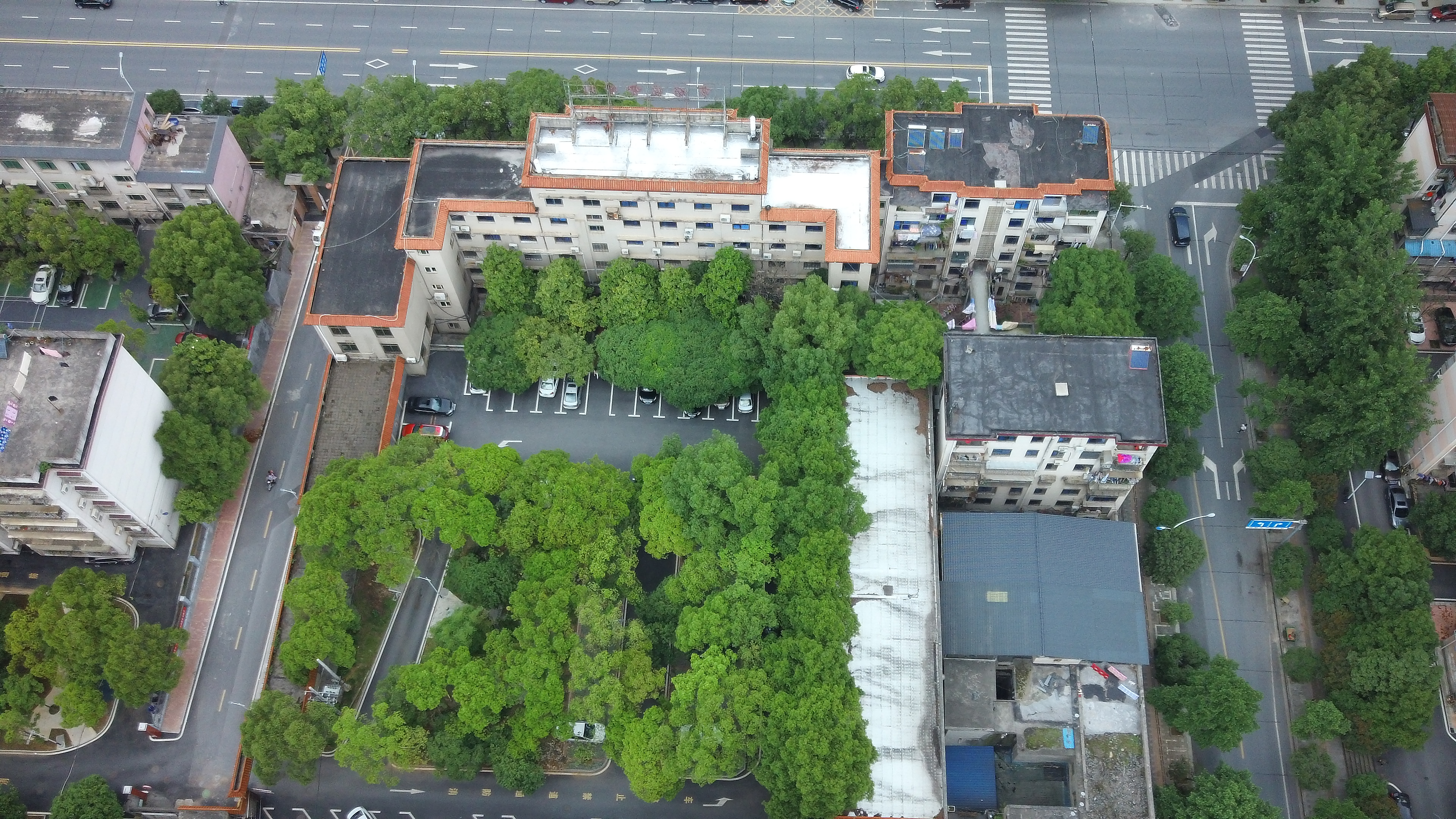 center_image