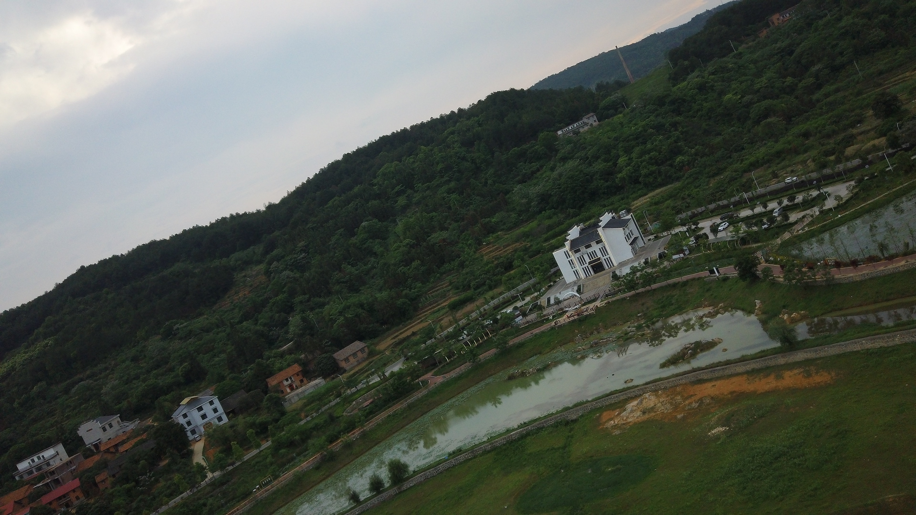 center_image