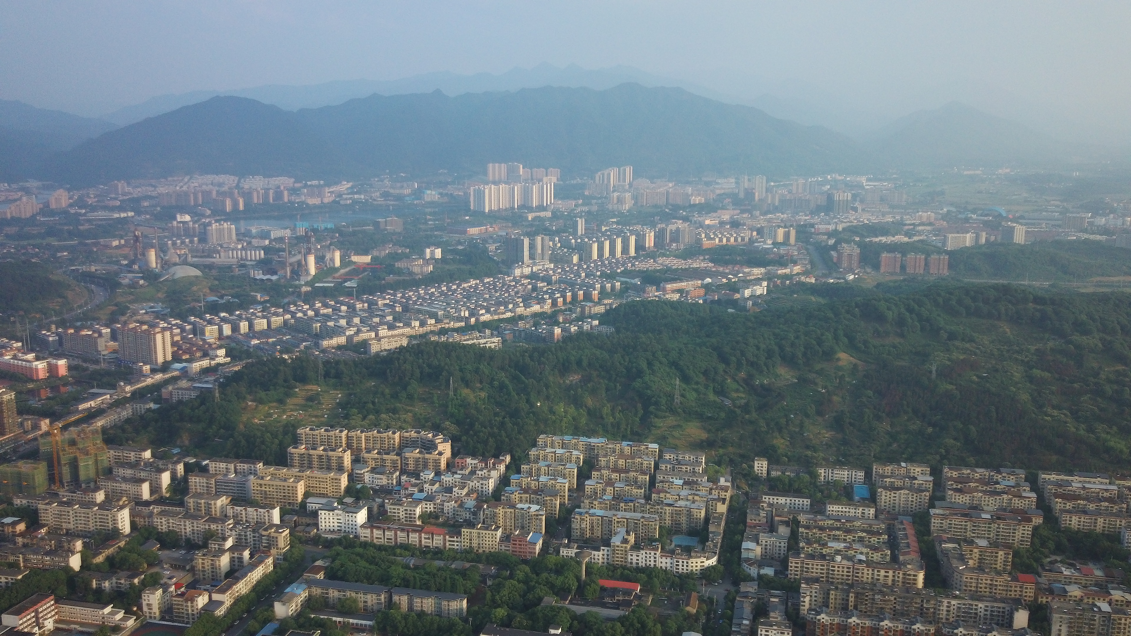 center_image