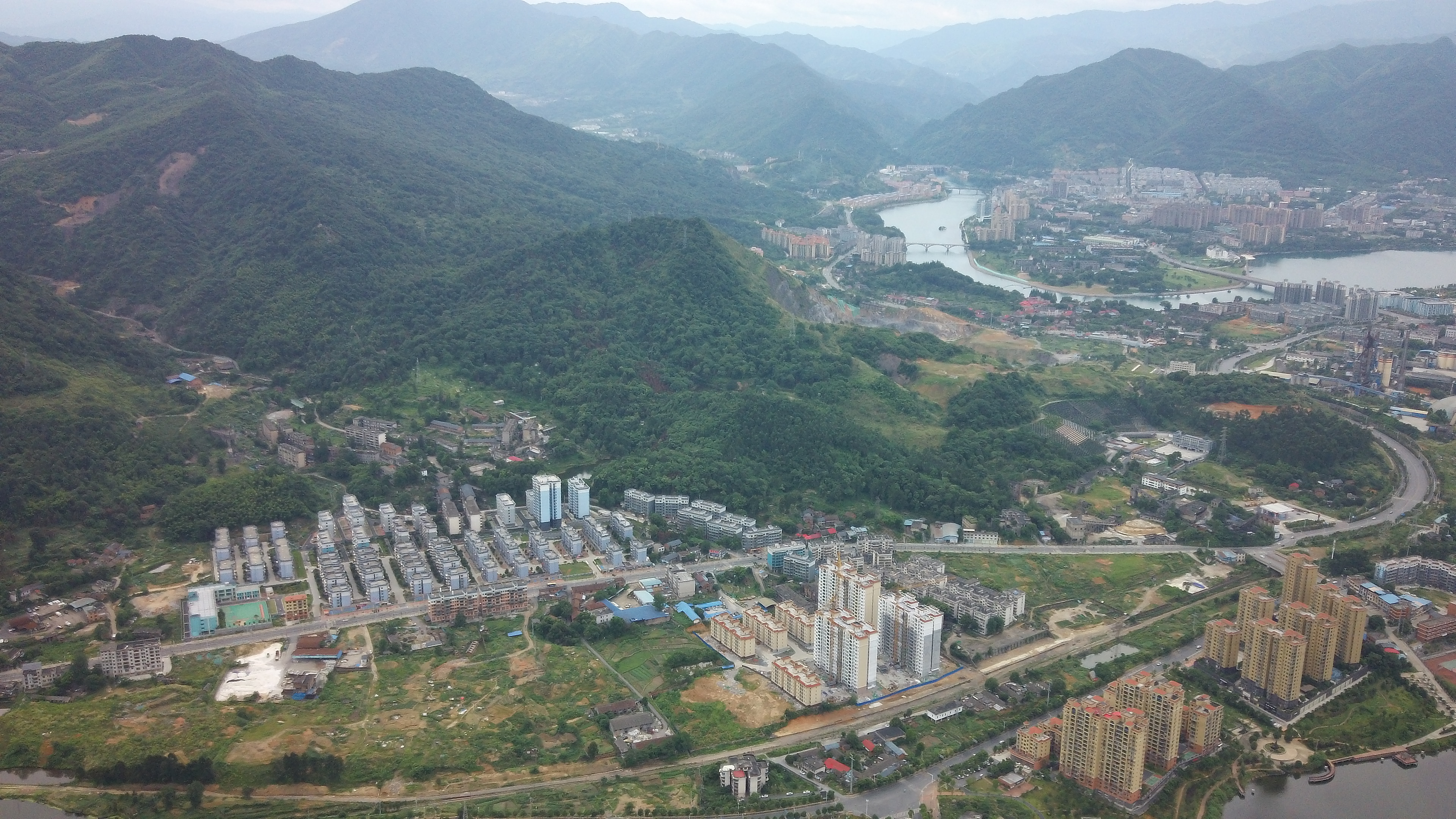 center_image