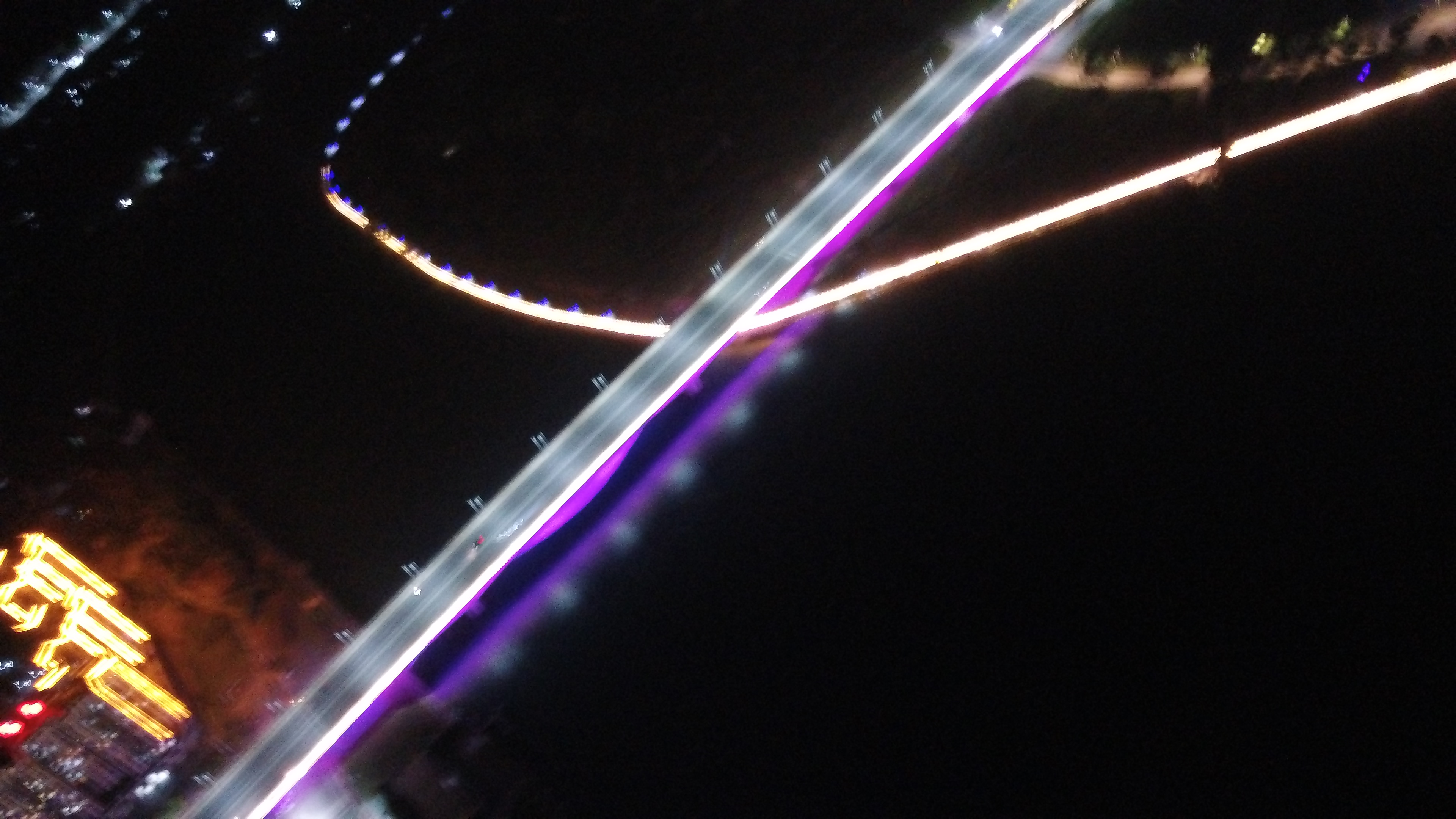 center_image