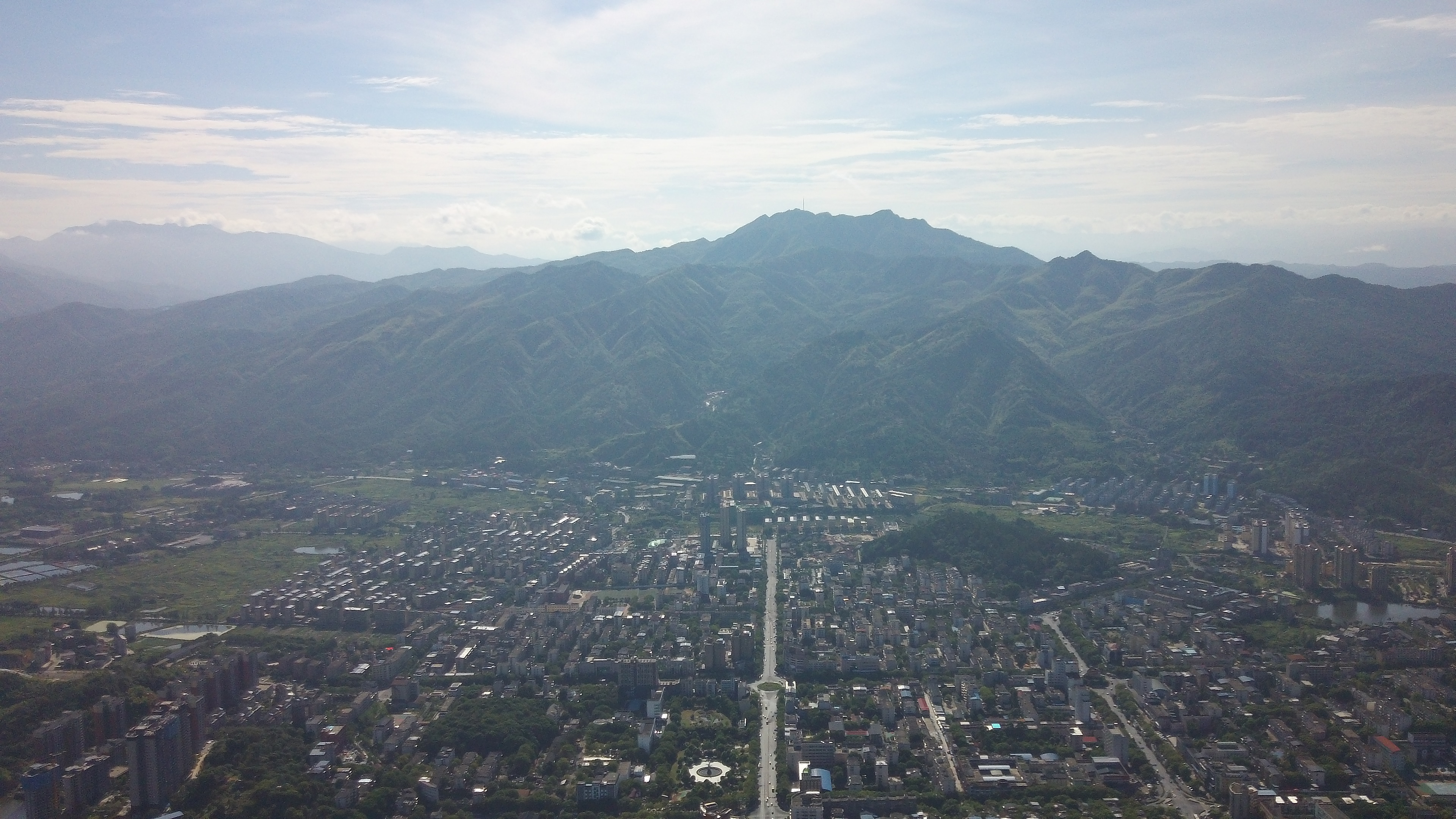 center_image