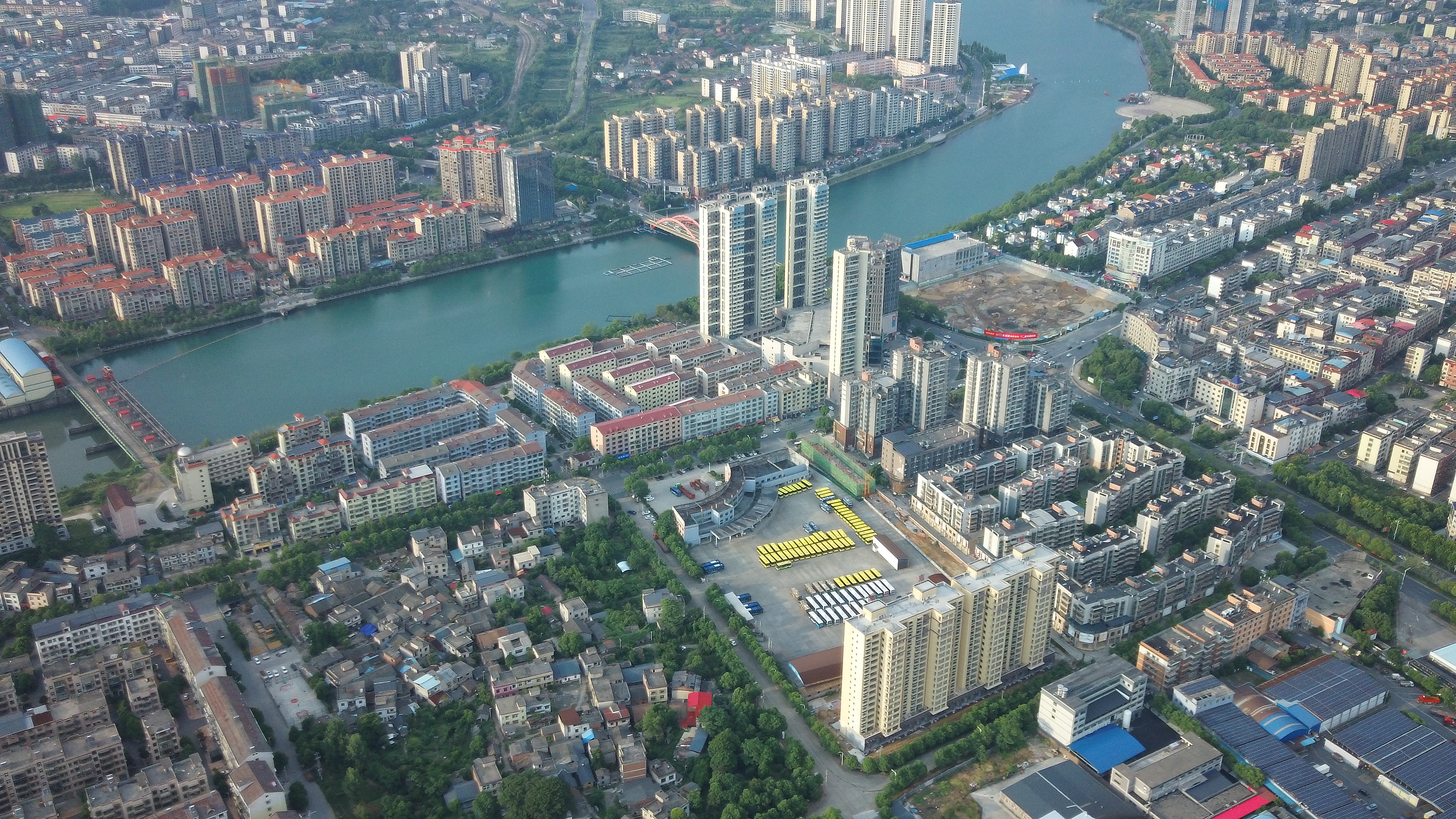 center_image