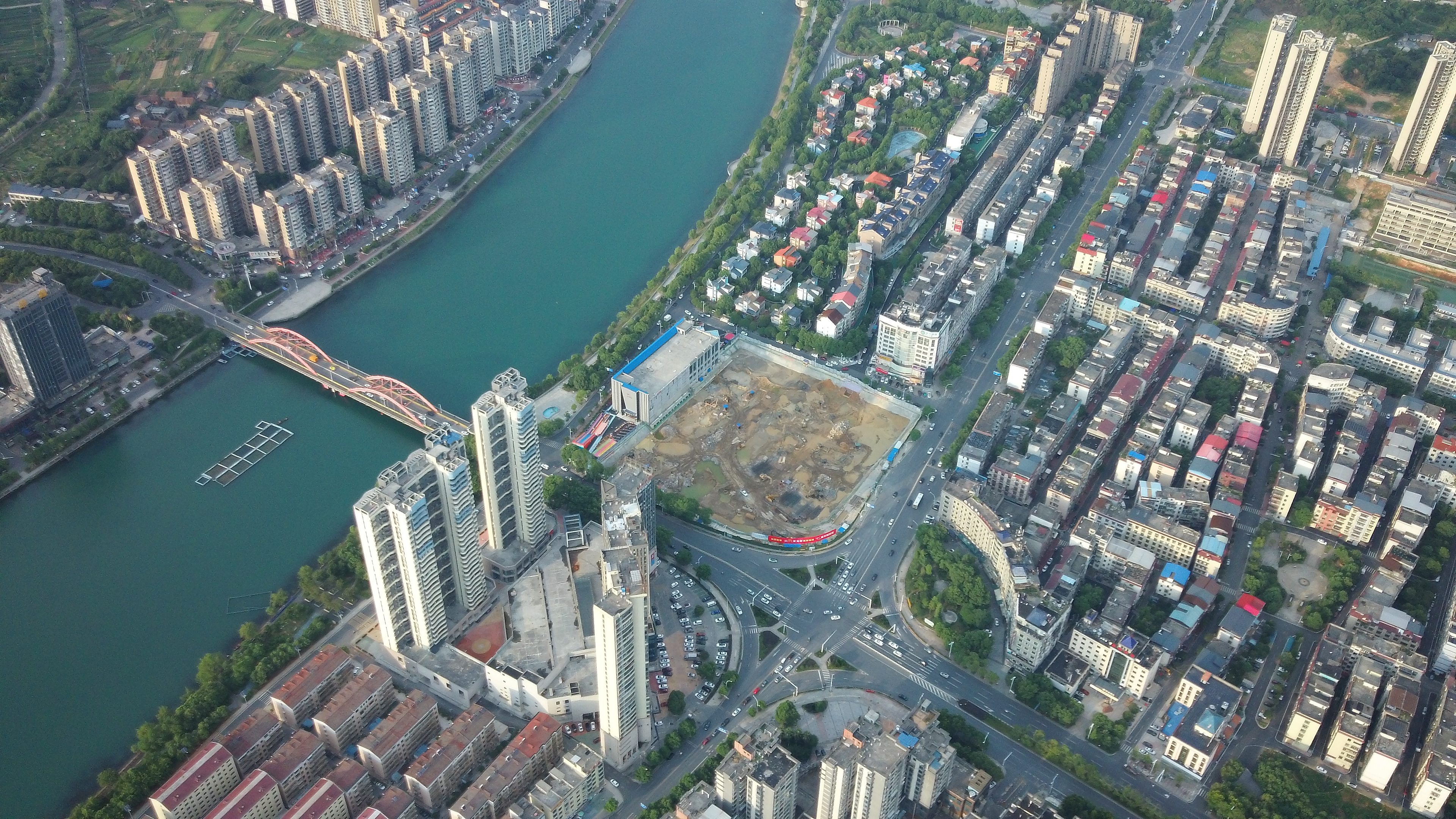 center_image