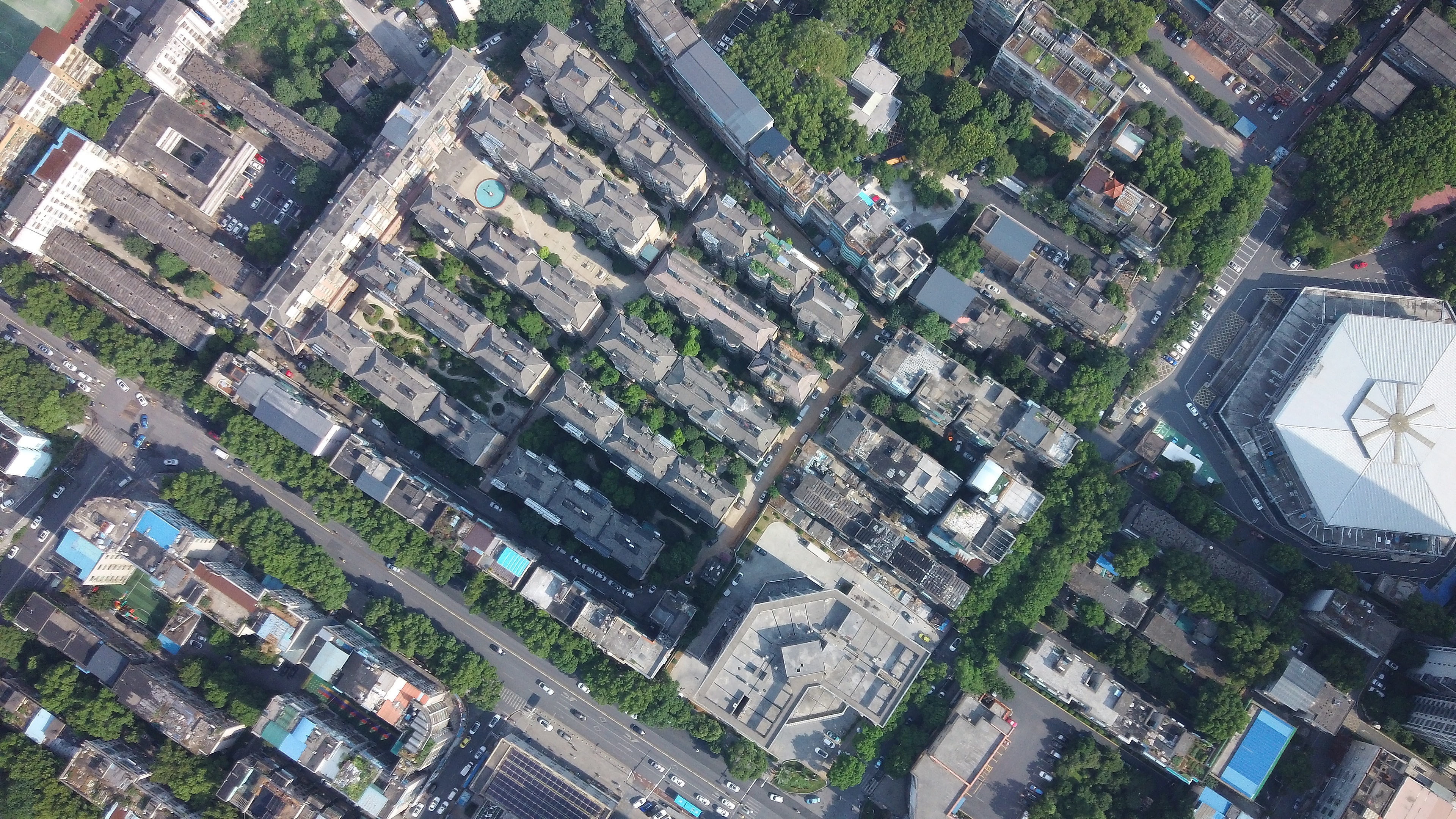 center_image