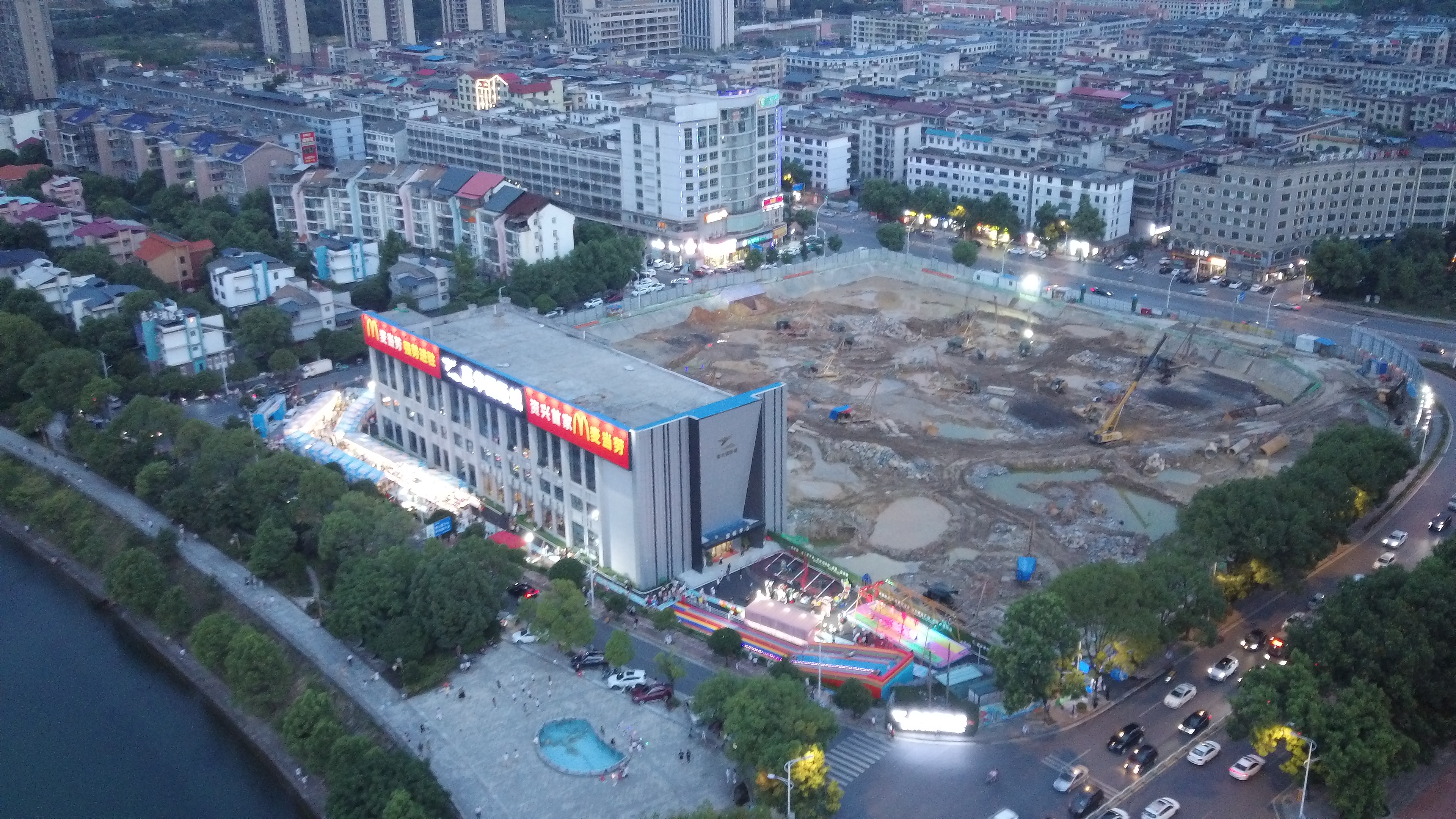 center_image