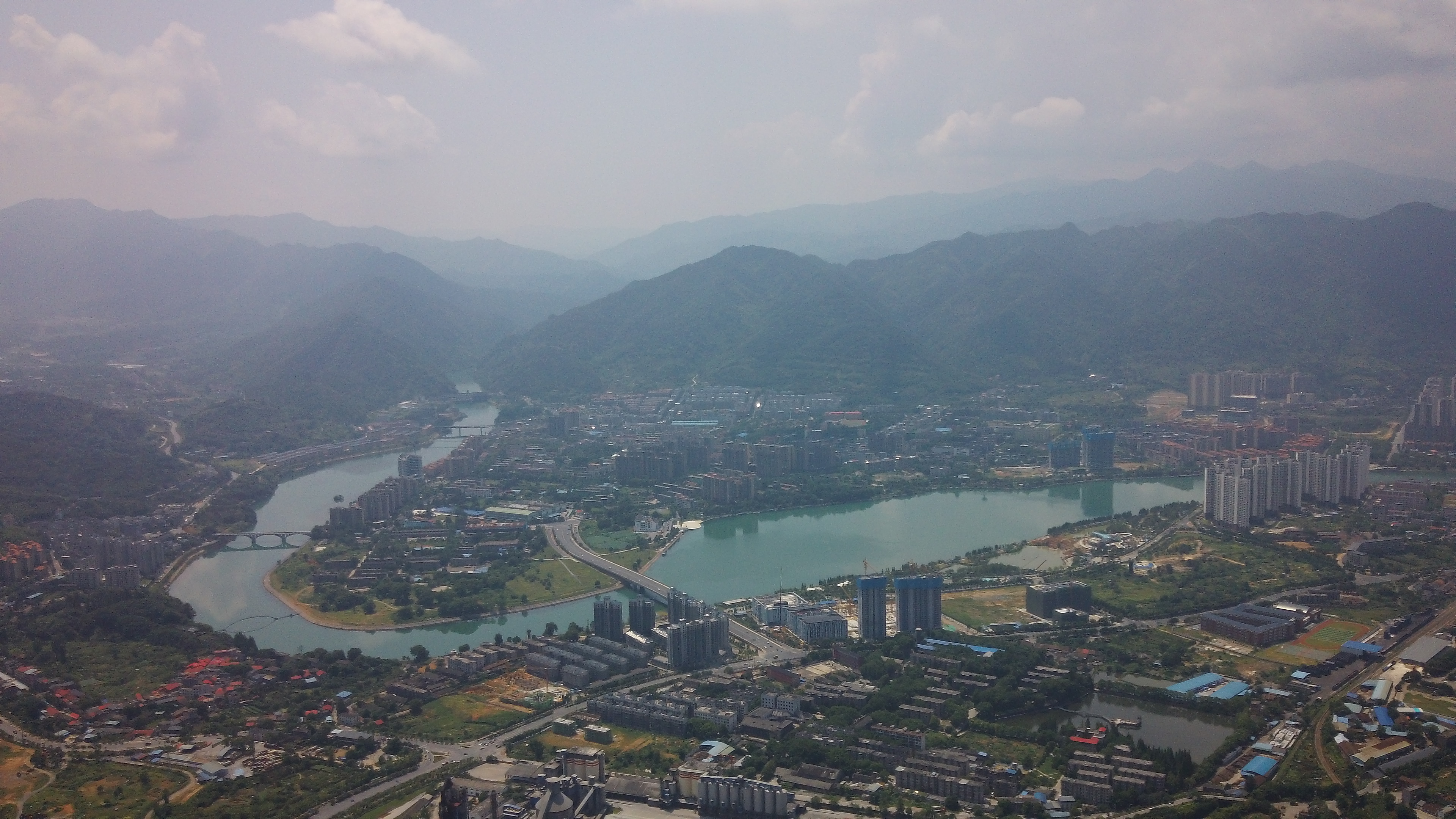 center_image
