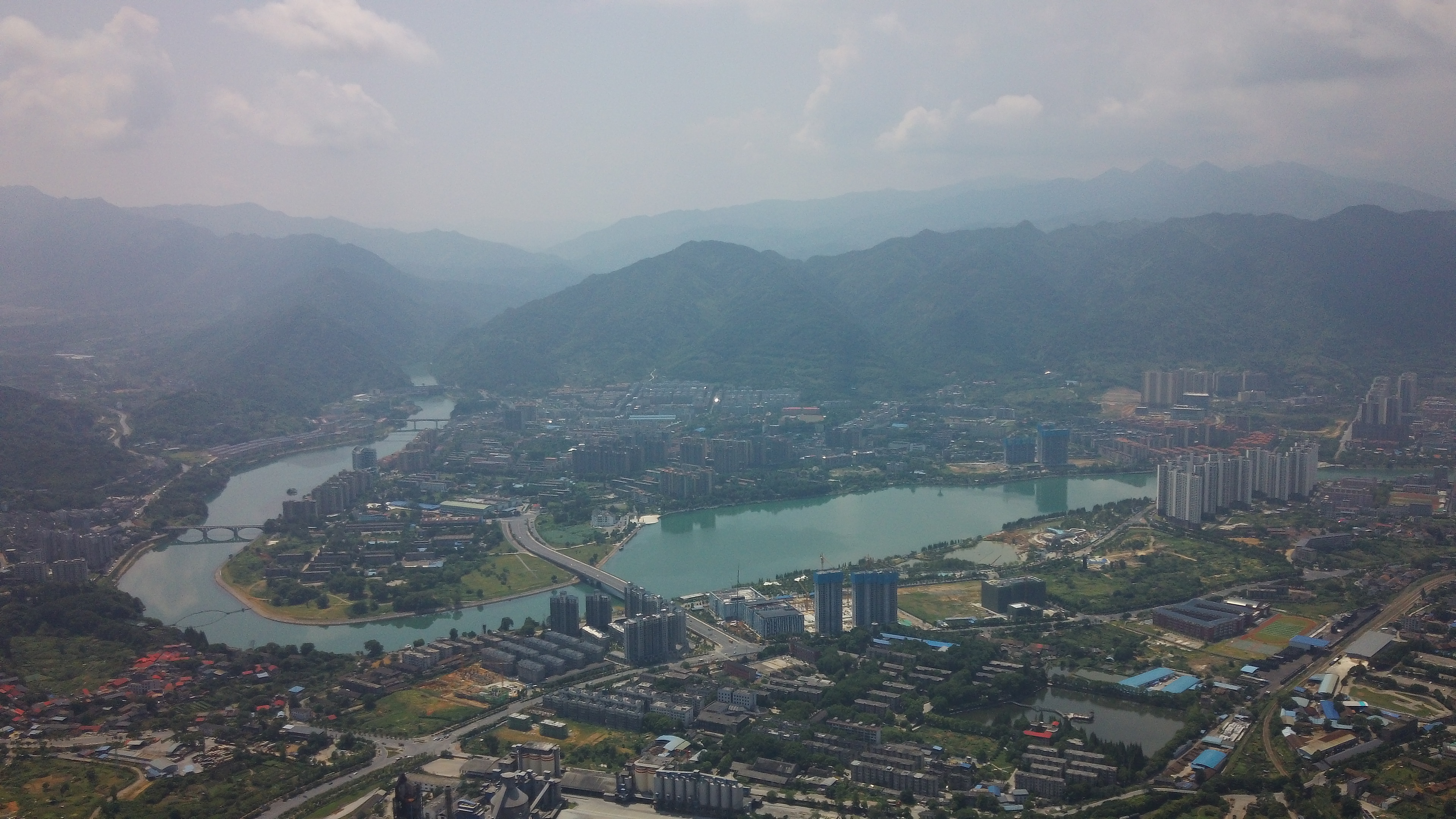 center_image